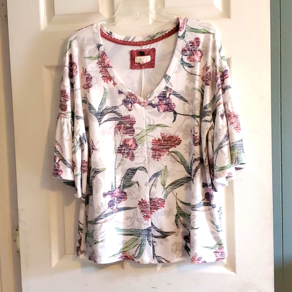 Cupio blouse size XL